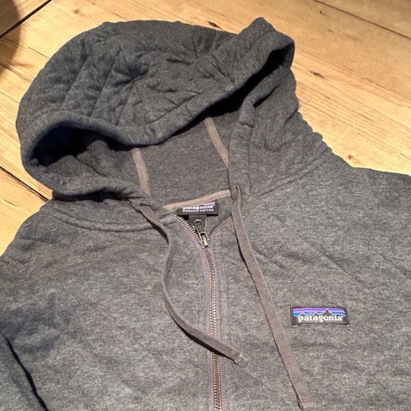 Patagonia Organic Cotton Quilt Full-Zip Hoodie - Men's Medium, in Charcoal - Picture 11 of 11